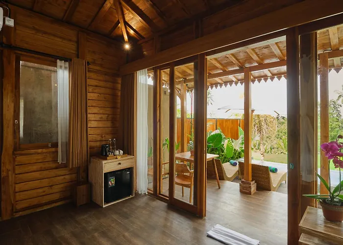 Griya Dukuh Villa